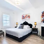 Waterfront - King Master 4 Bedroom 3 Storey#9-10