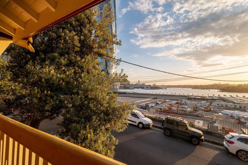 Waterfront - King Master 4 Bedroom 3 Storey#9-10 Sydney